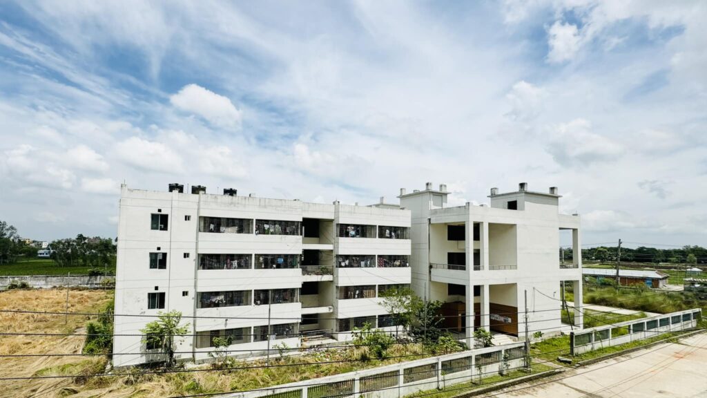 Boy's Hostel â€” Jamalpur Medical College, exterior view